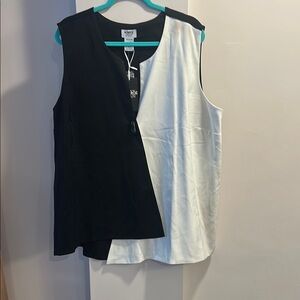 Monroe & Main Asymmetrical Black and White Sleeveless Tank Top